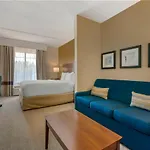 Comfort Suites Near Universal Orlando Resort