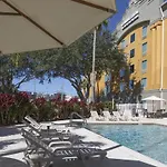 Galleria Palms Orlando - Free Theme Park Shuttles