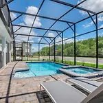 Brand New Storey Lake 10 Bedroom Villa With Pool