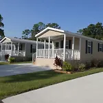 Sherwood Forest Cottage 6