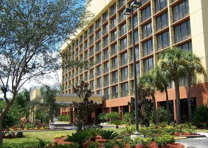 Holiday Inn Main Gate East