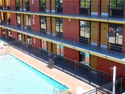 Travelodge By Wyndham Orlando At Heart Of International Drive