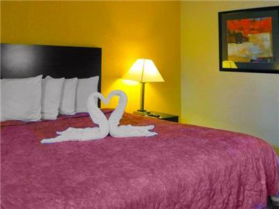 Motel Travelodge By Wyndham Orlando At Heart Of International Drive 2*
