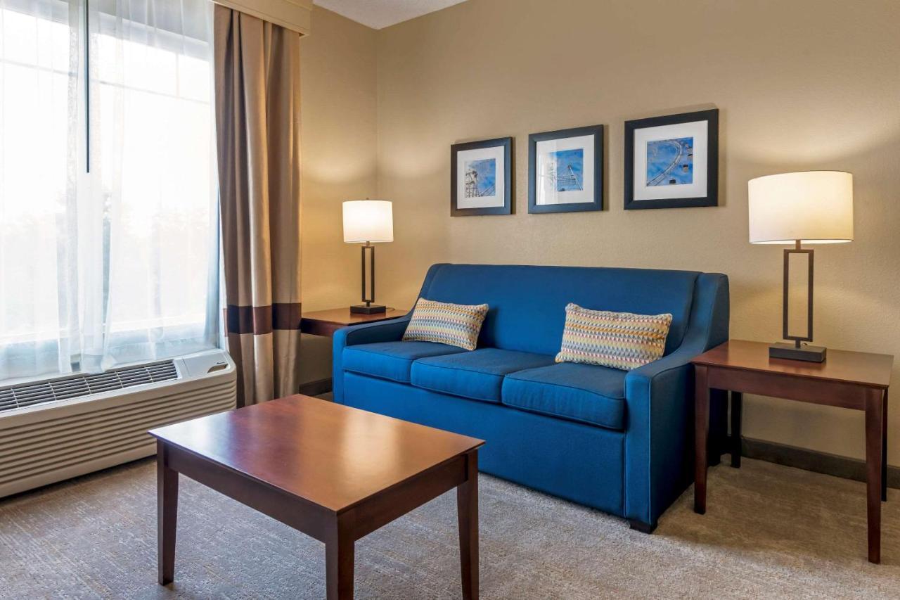 Comfort Near Universal 3*
