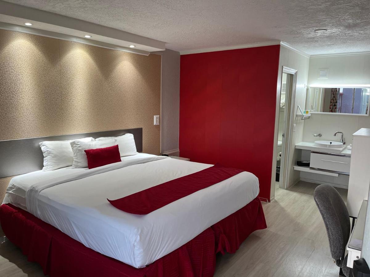 Travelodge By Wyndham Orlando At Heart Of International Drive