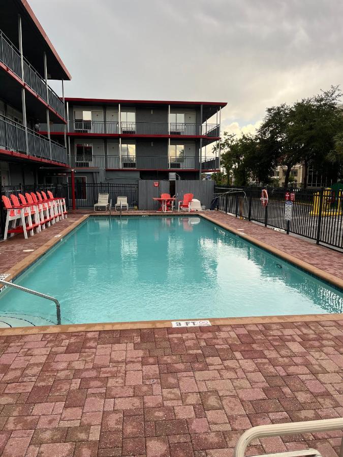 Travelodge By Wyndham Orlando At Heart Of International Drive Motel Orlando
