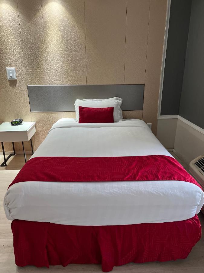 Travelodge By Wyndham Orlando At Heart Of International Drive Orlando