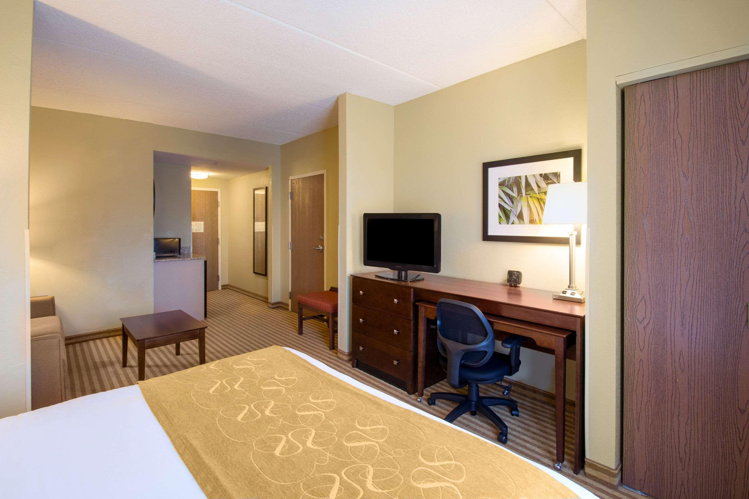 Comfort Near Universal Hotel 3*