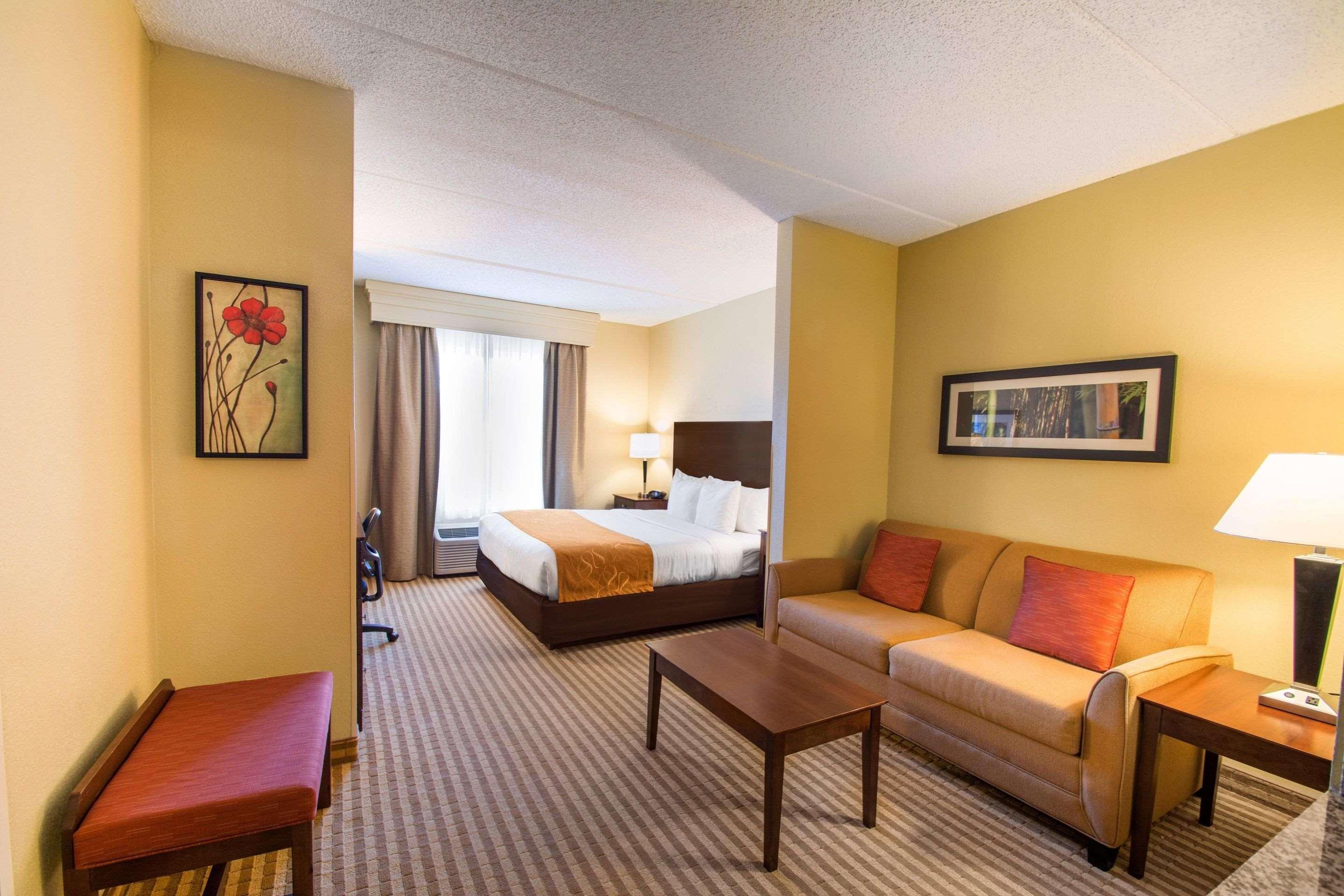 Hotel Comfort Near Universal 3*