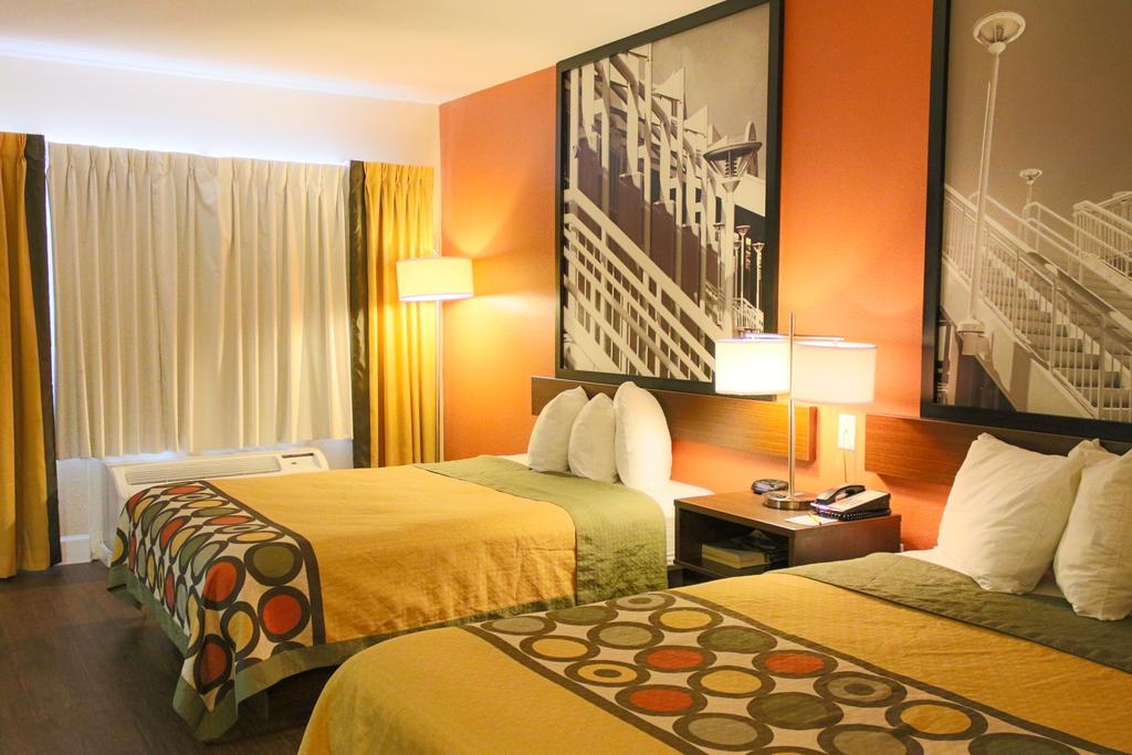 Super 8 By Wyndham International Drive Hotel 2*