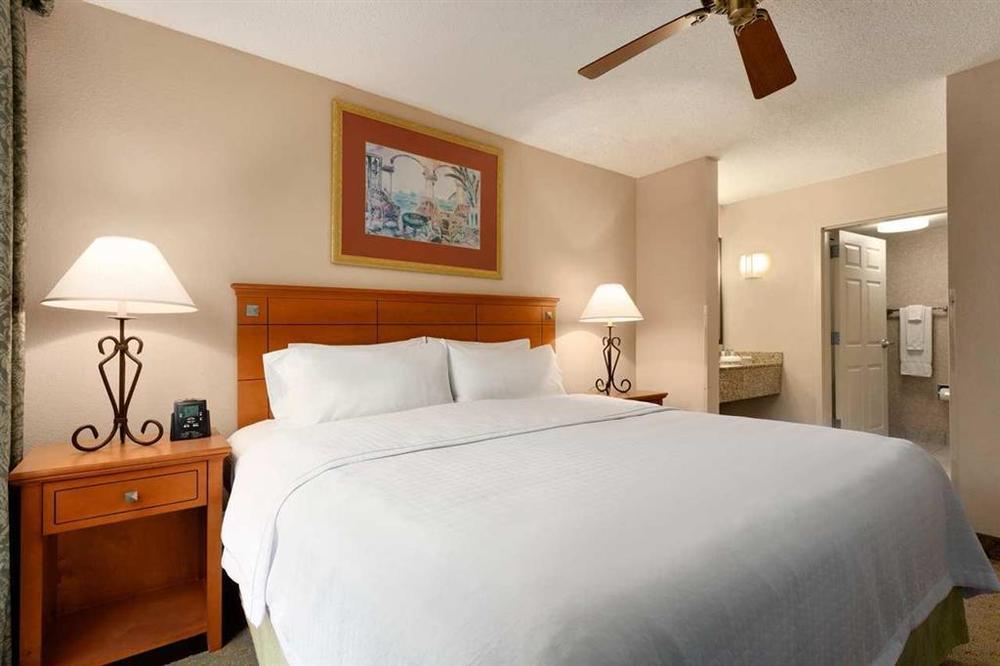 Homewood Suites By Hilton Orlando-International Drive Convention Center