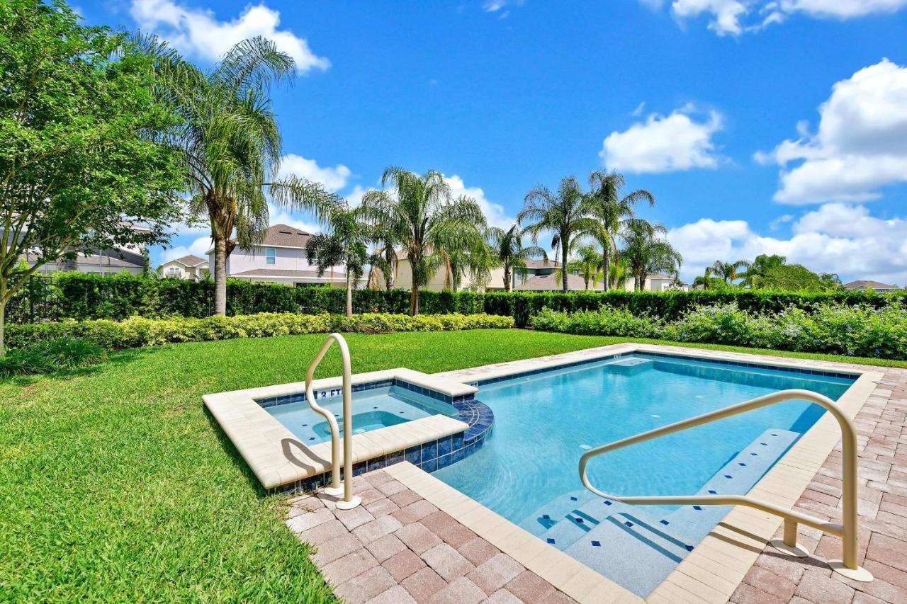 Cozy By Rentyl Near With Private Pool & Amenities - 470b Holiday home Orlando