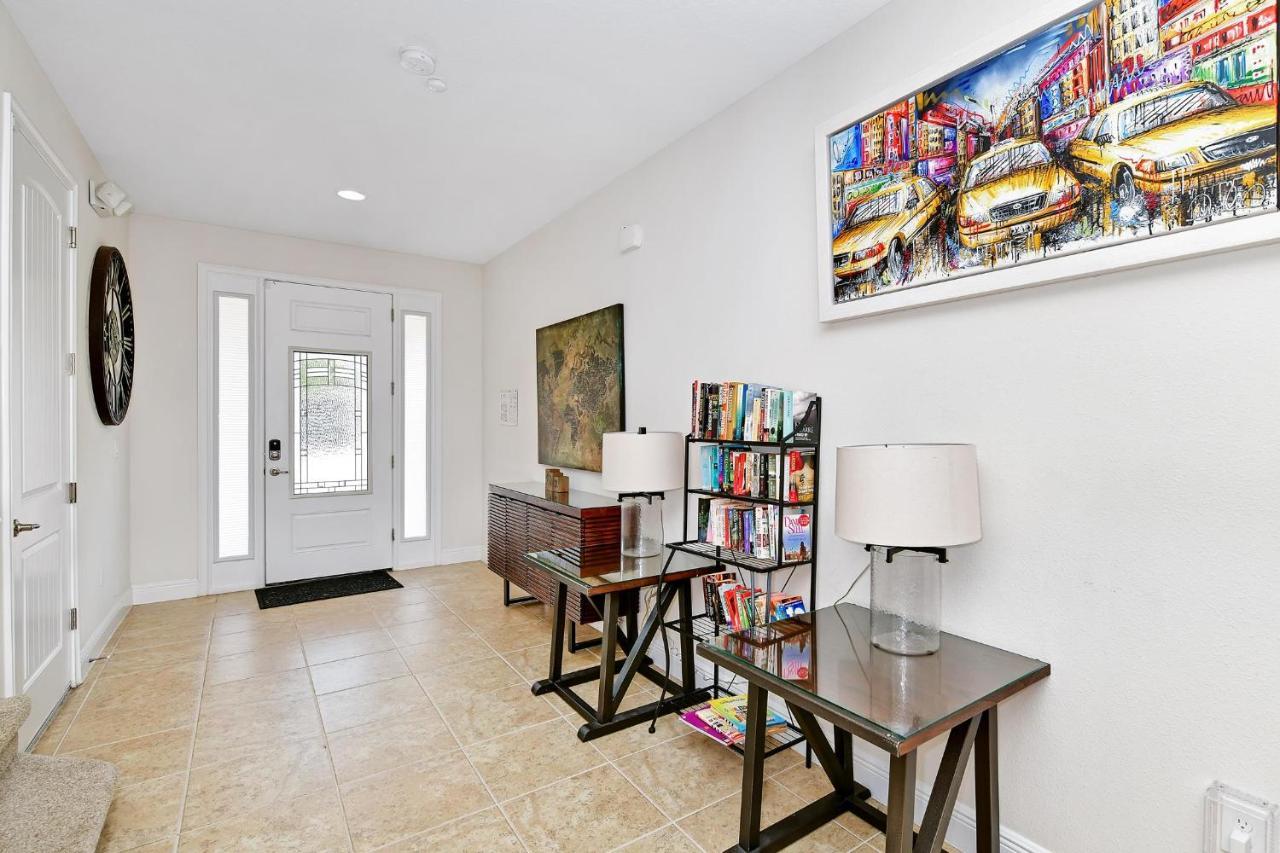 Cozy By Rentyl Near With Private Pool & Amenities - 470b Orlando