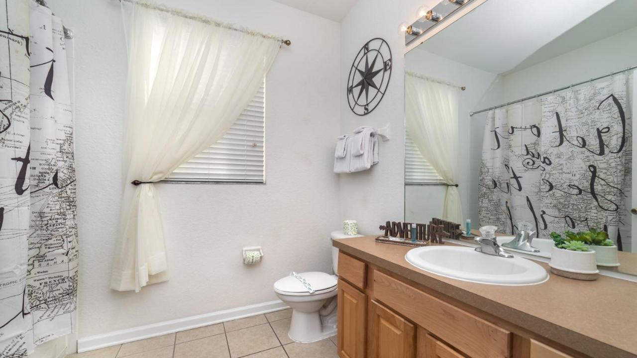 2696 Manesty Kissimmee