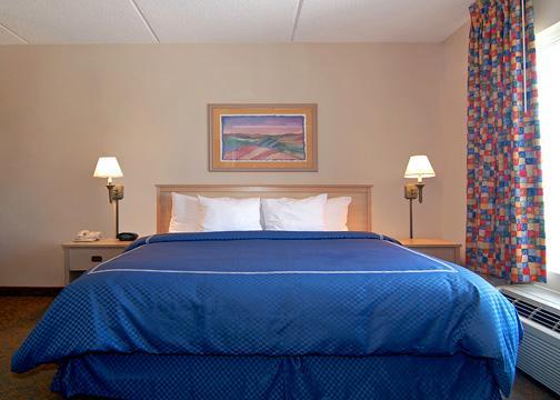 Comfort Near Universal Hotel