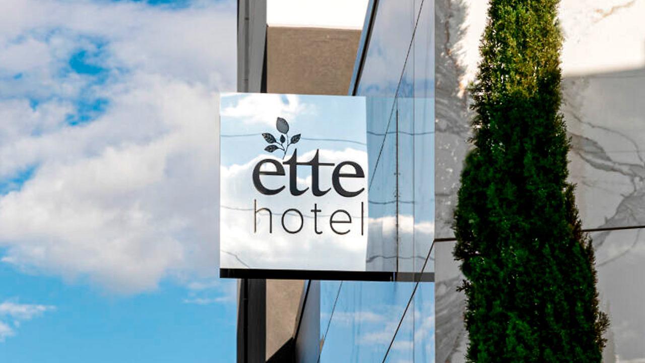 Ette Luxury & Four Corners