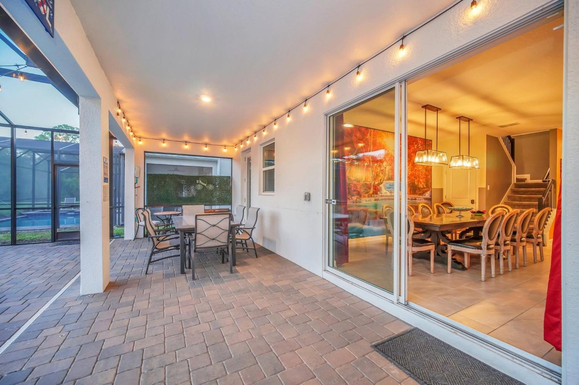 Villa Waterfront 8br5ba Game Room/pool/spa/office Space *
