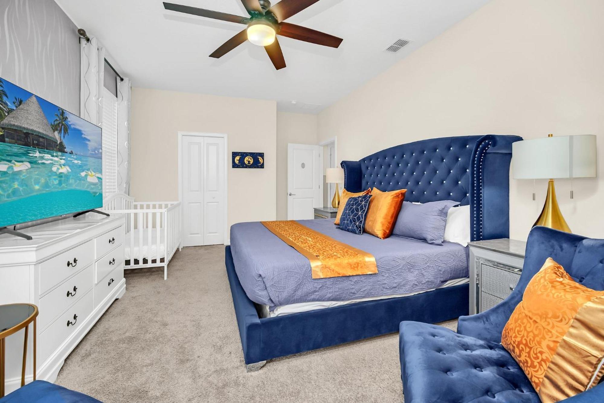 Waterfront 8br5ba Game Room/pool/spa/office Space
