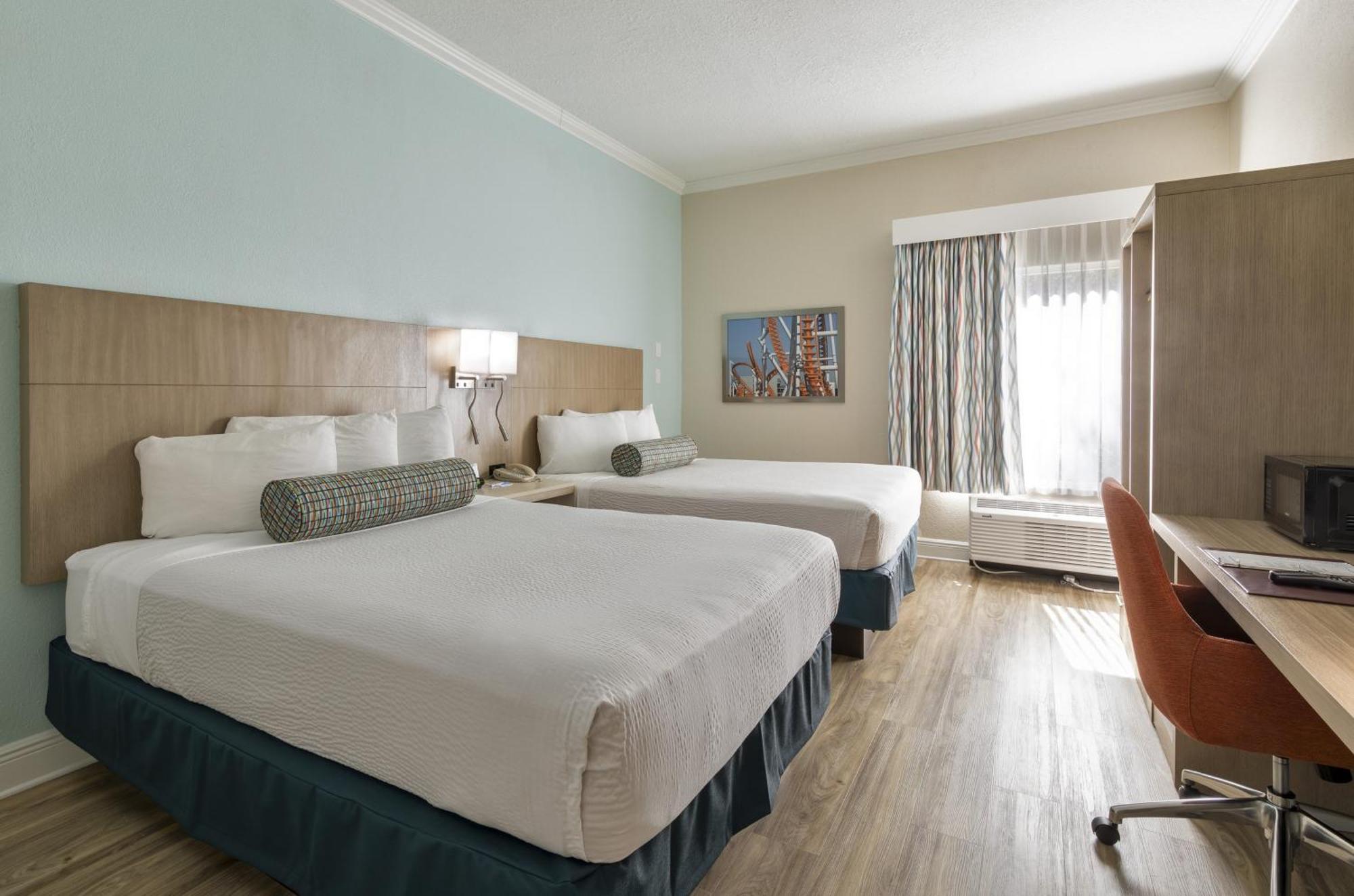 Galleria Palms Orlando - Free Theme Park Shuttles