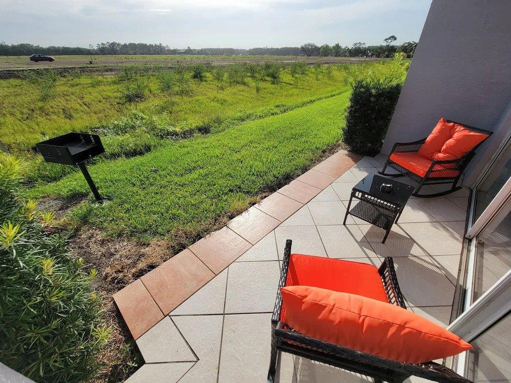Parc Corniche Condominium 3*