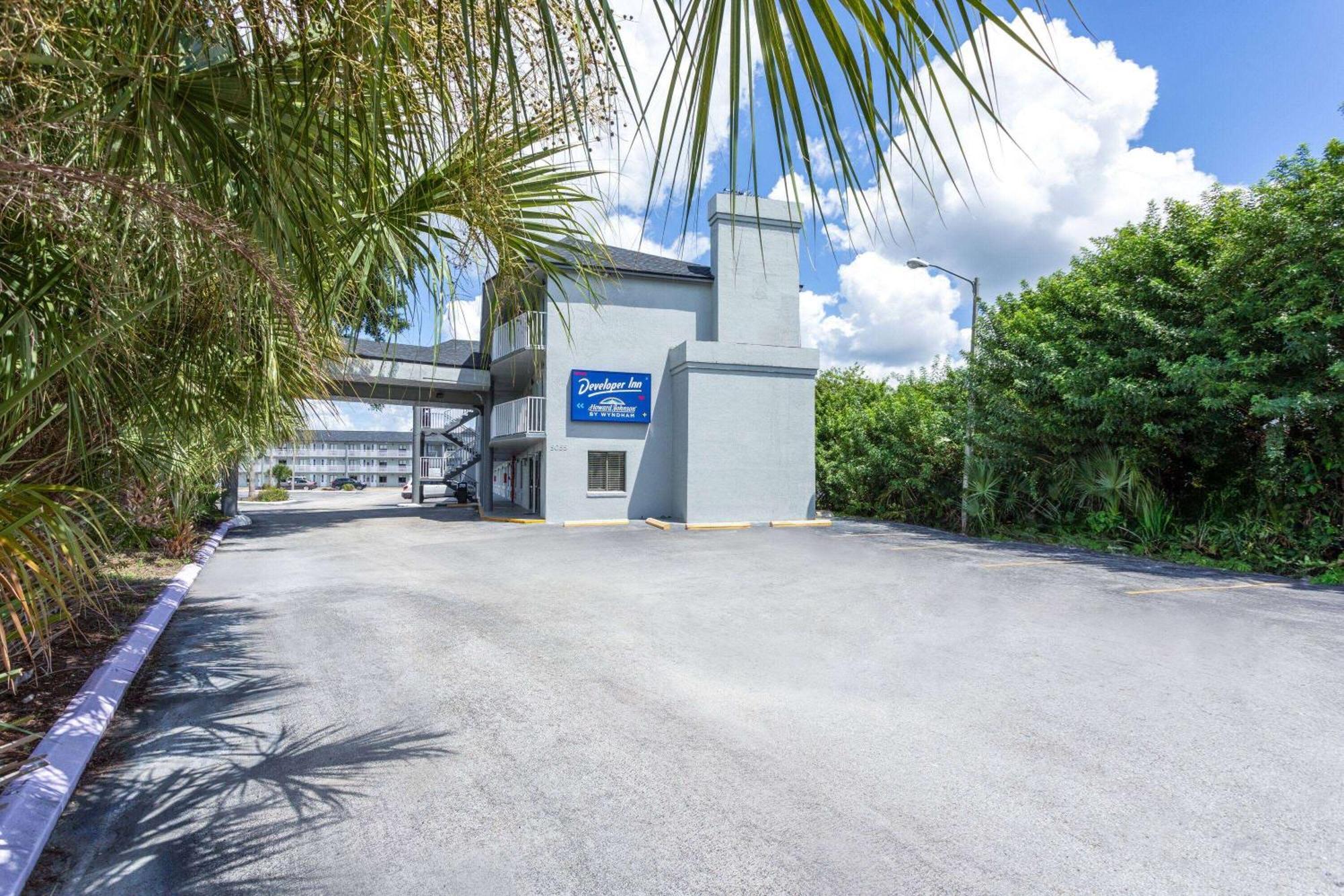 Developer Highway, A Howard Johnson By Wyndham 3*