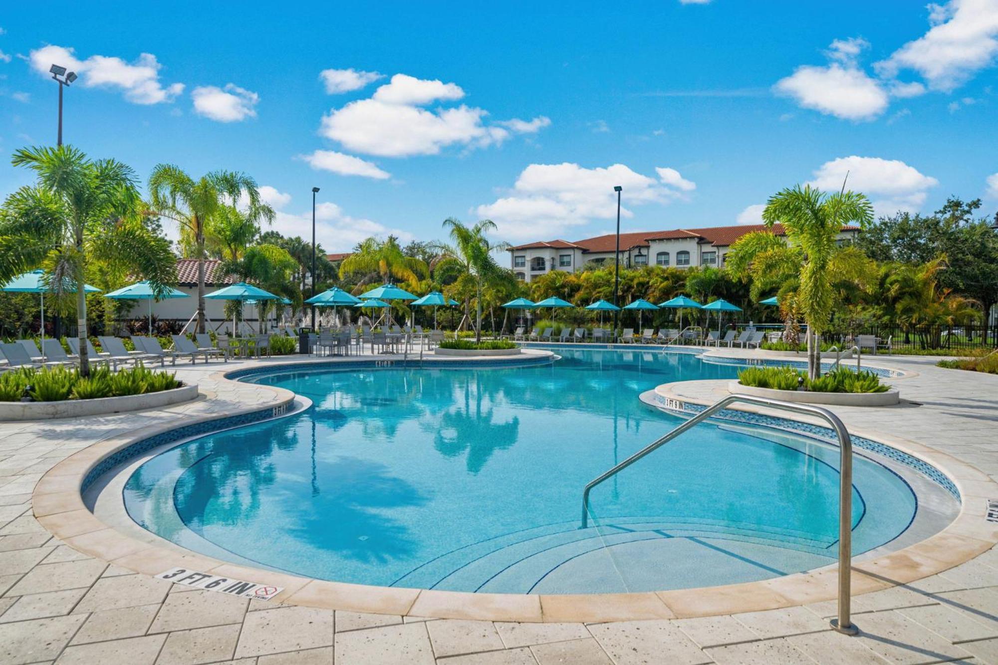 Lakefront Sights Resort Williamsburg