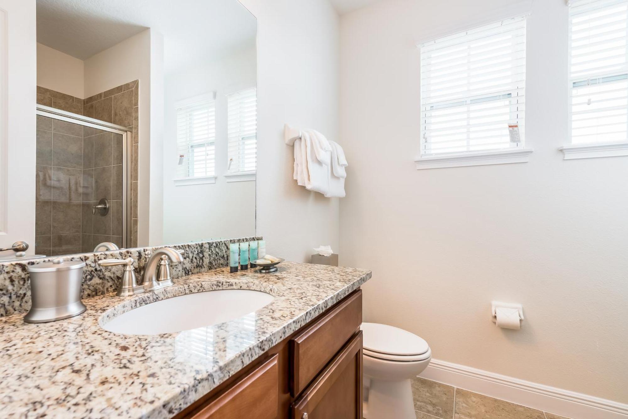 Cozy By Rentyl Near With Private Pool & Amenities - 470b Holiday home *