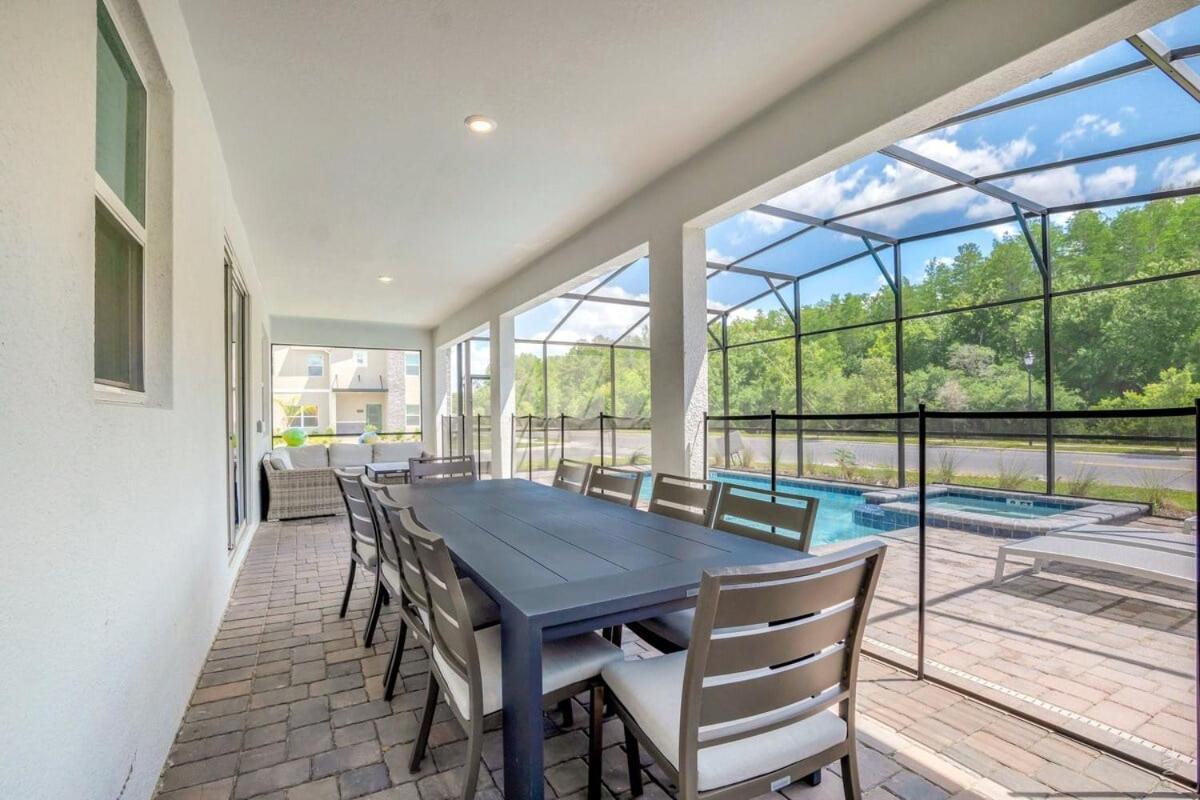 Brand New Storey 10 Bedroom With Pool Holiday home