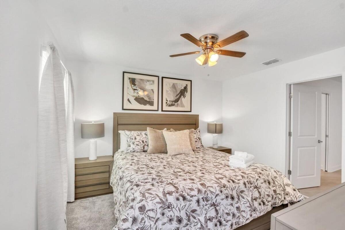 Brand New Storey 10 Bedroom With Pool Holiday home Kissimmee
