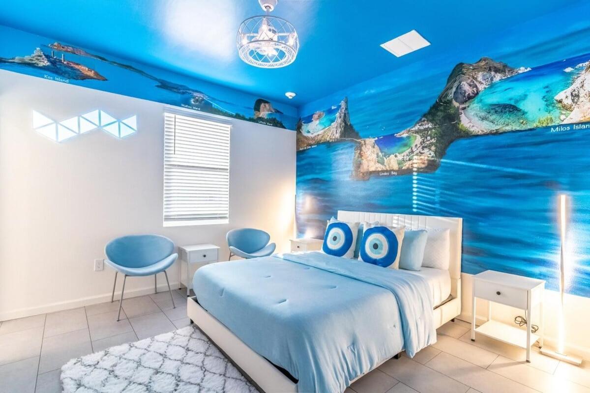 Brand New 15br Mansion Pool Close To * Kissimmee