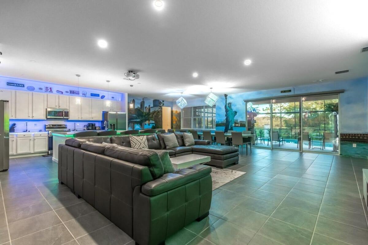 Brand New 15br Mansion Pool Close To * Kissimmee