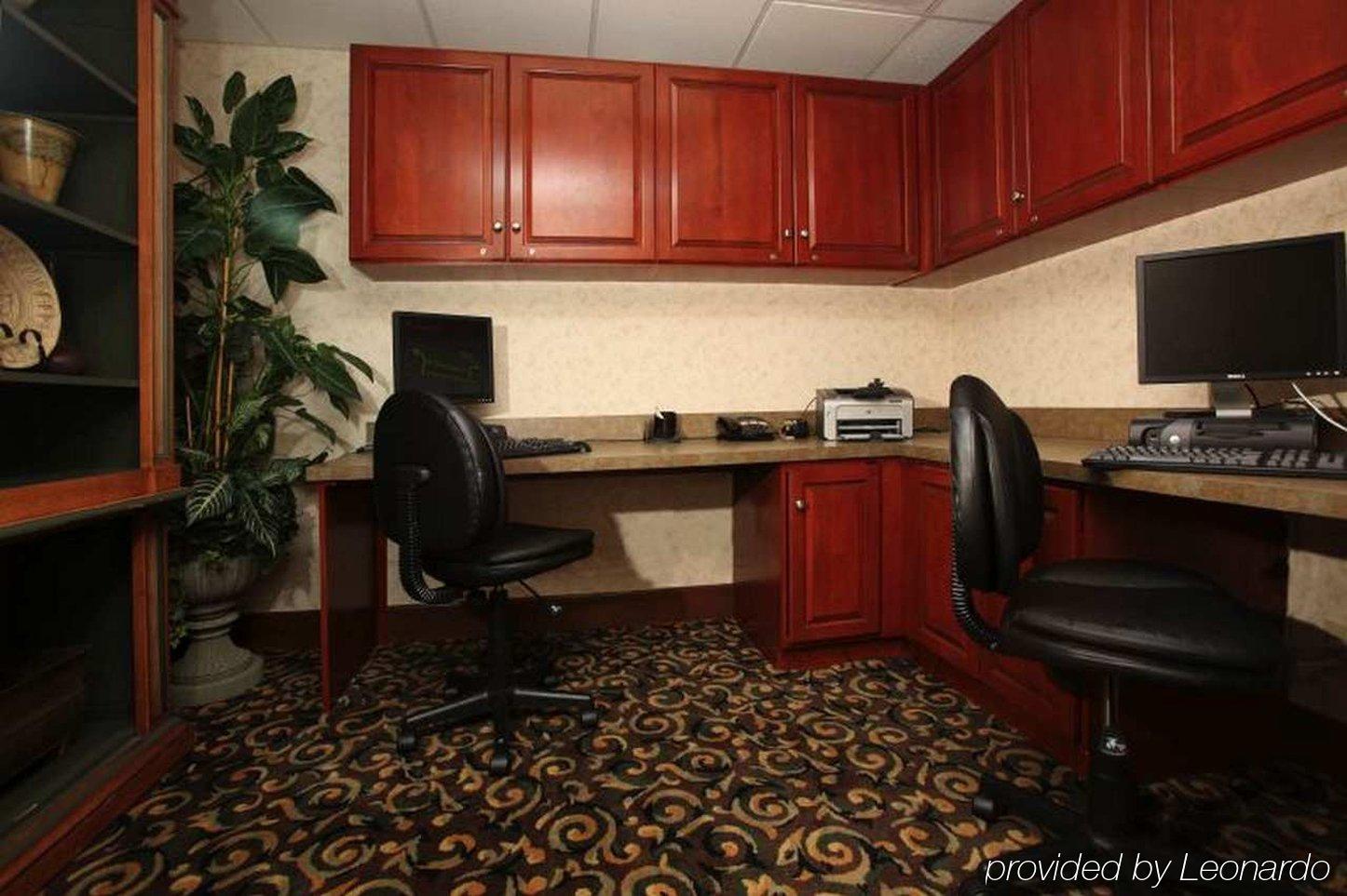 Homewood Suites By Hilton Orlando-International Drive Convention Center Hotel 3*