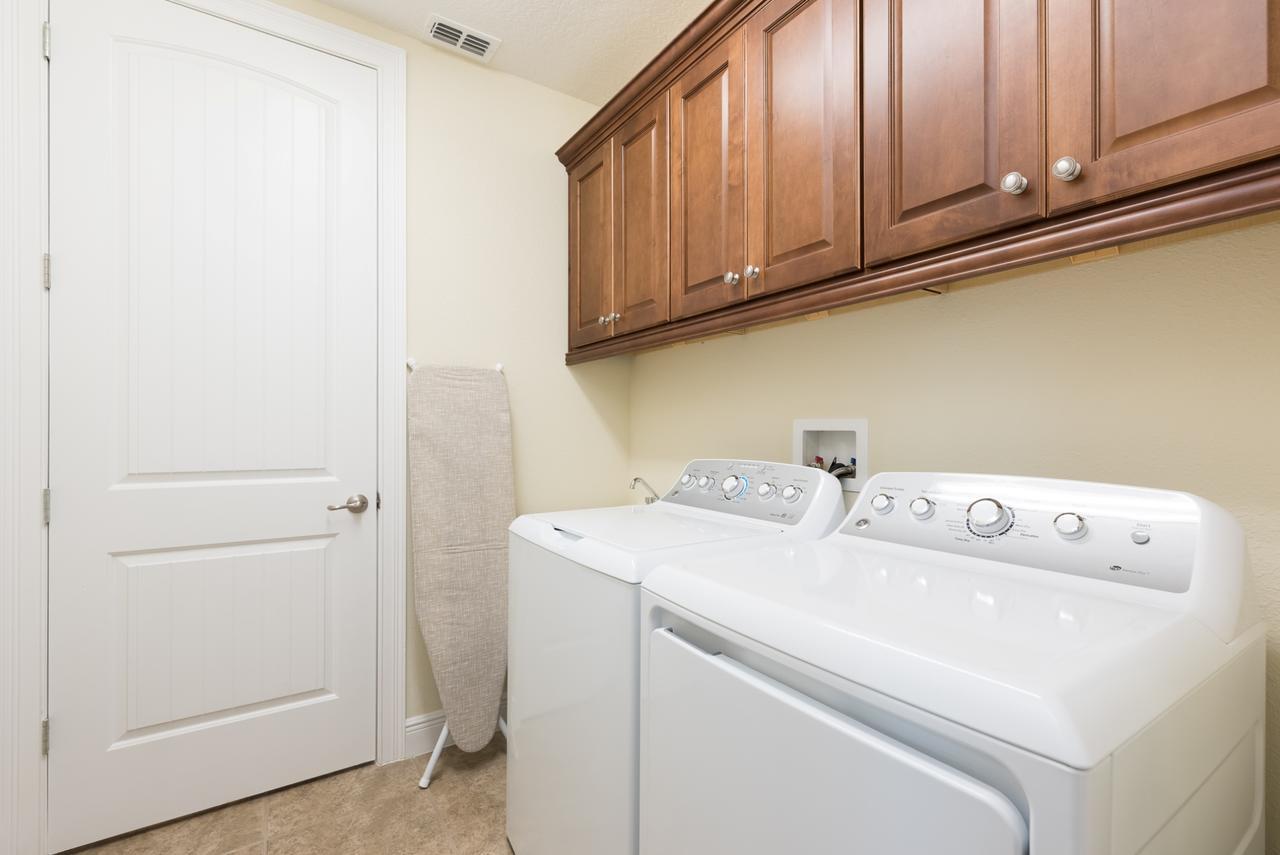 Dreams Luxury With Private Water Park Villa Orlando