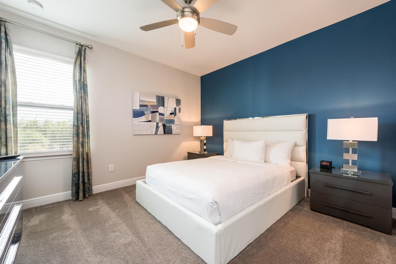 Encore 4136 5 Bedroom Water Park
