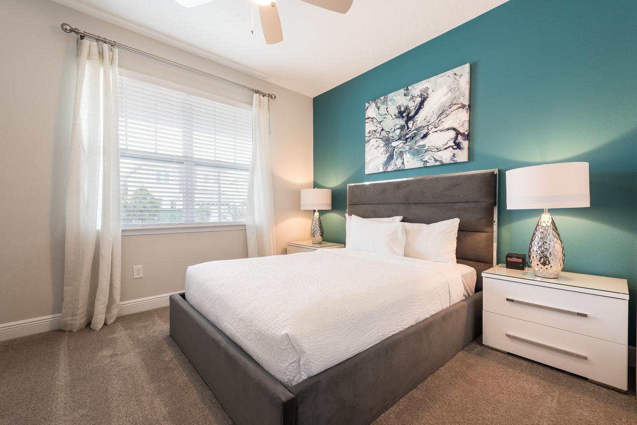 Encore 4136 5 Bedroom Water Park