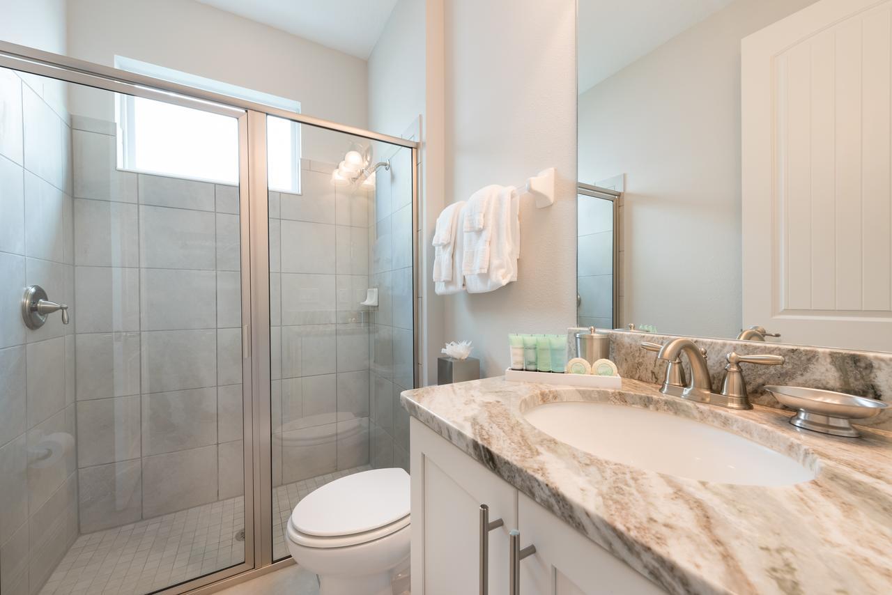 Encore 4136 5 Bedroom Water Park Villa *