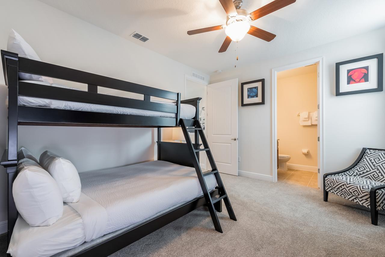 Holiday home Cozy By Rentyl Near With Private Pool & Amenities - 470b Orlando