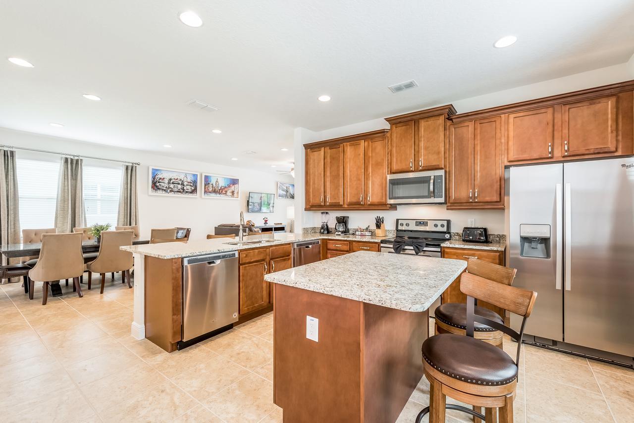 Holiday home Cozy By Rentyl Near With Private Pool & Amenities - 470b