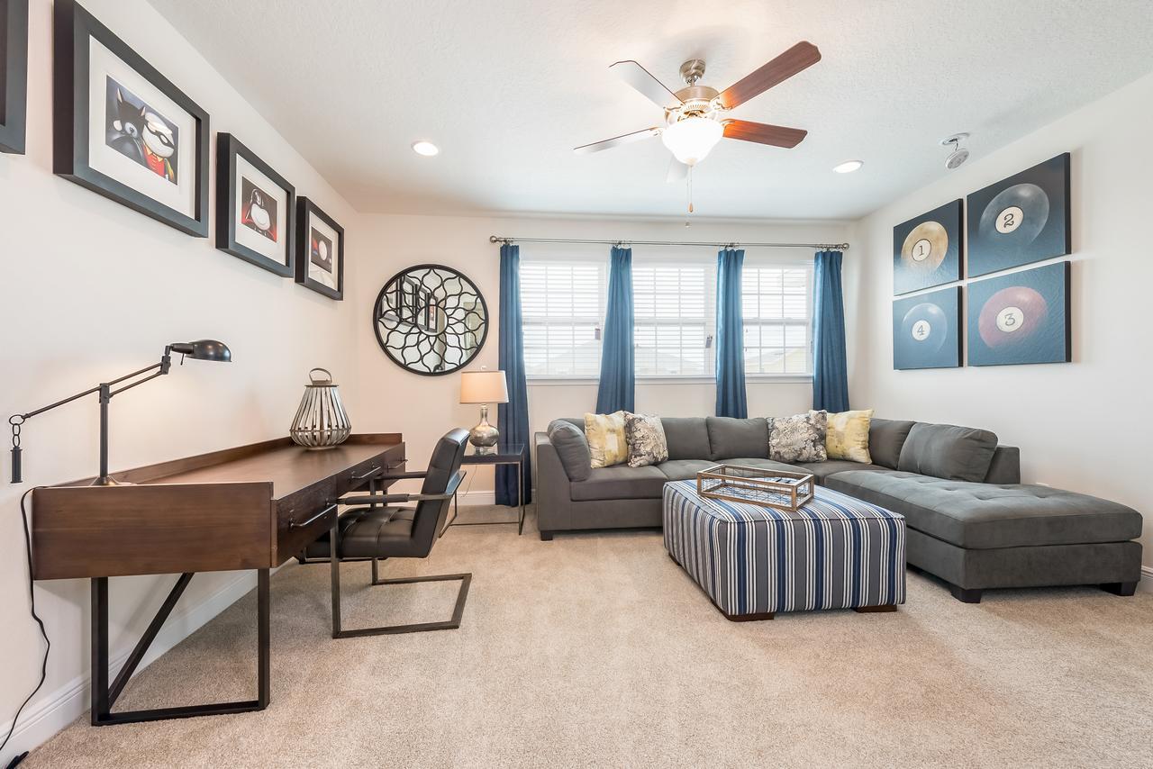 Cozy By Rentyl Near With Private Pool & Amenities - 470b Holiday home