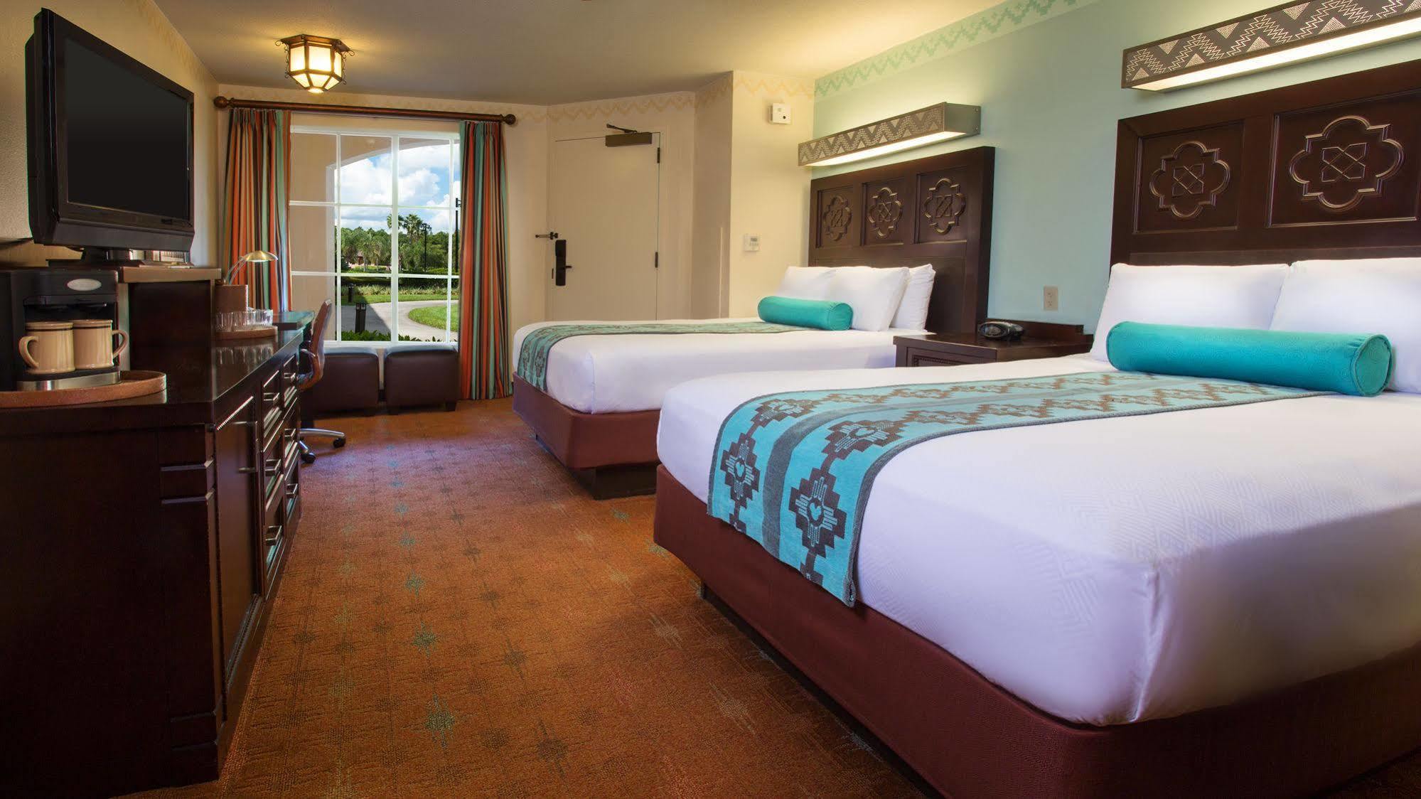 Hotel Disney's Coronado Springs 3*