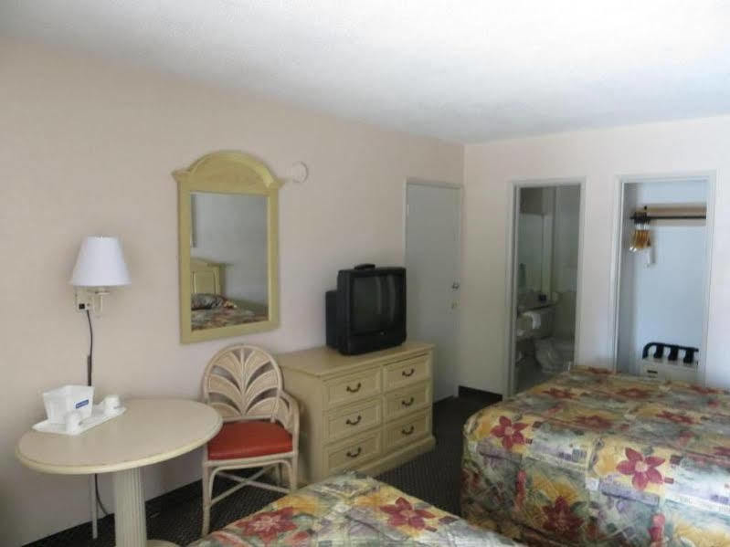 Travelodge By Wyndham Downtown Centroplex 2* Orlando