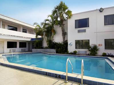 Travelodge By Wyndham Downtown Centroplex Motel Orlando