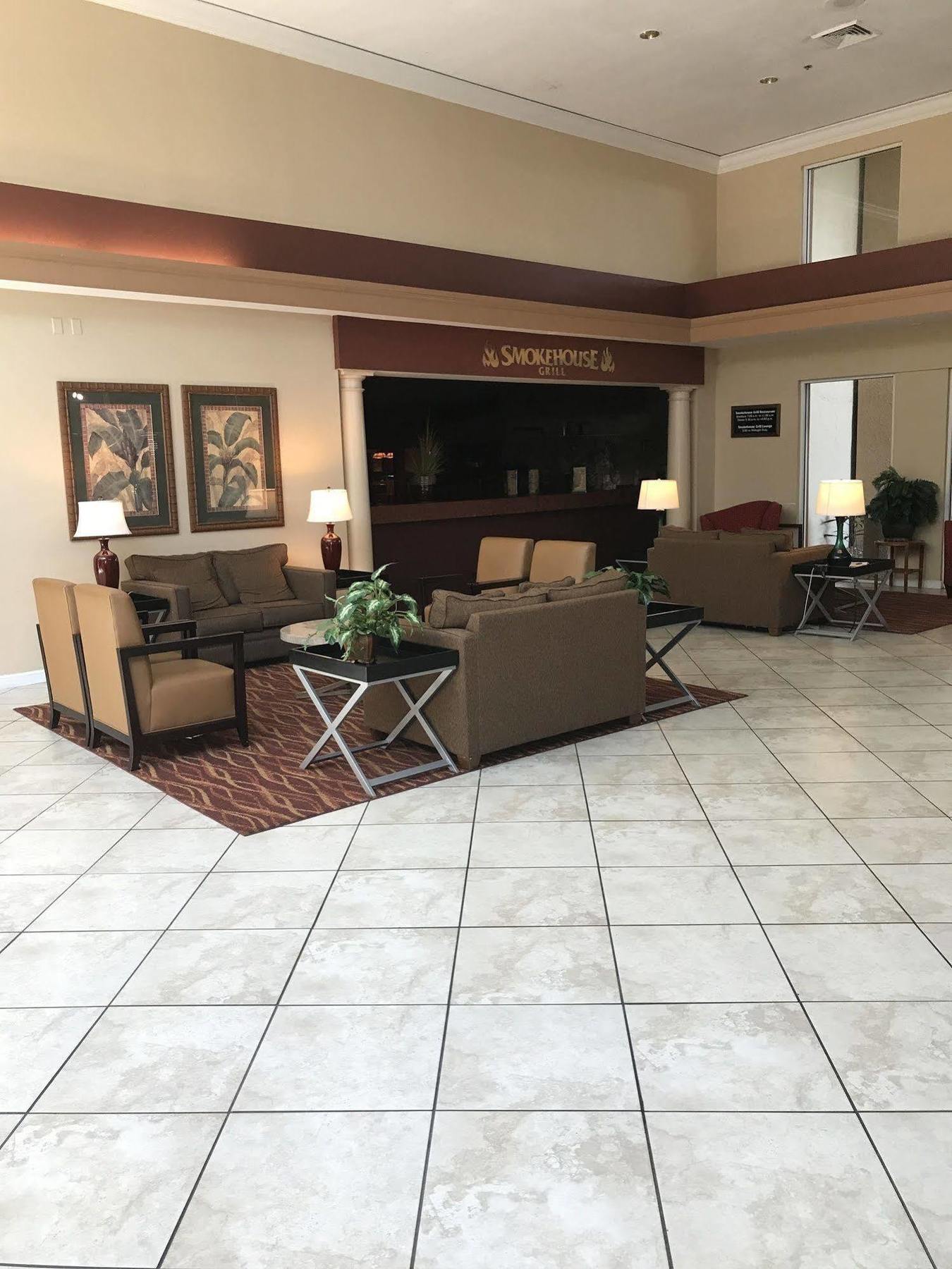 Hotel Ramada By Wyndham Kissimmee Gateway - Free Theme Park Shuttle 3*