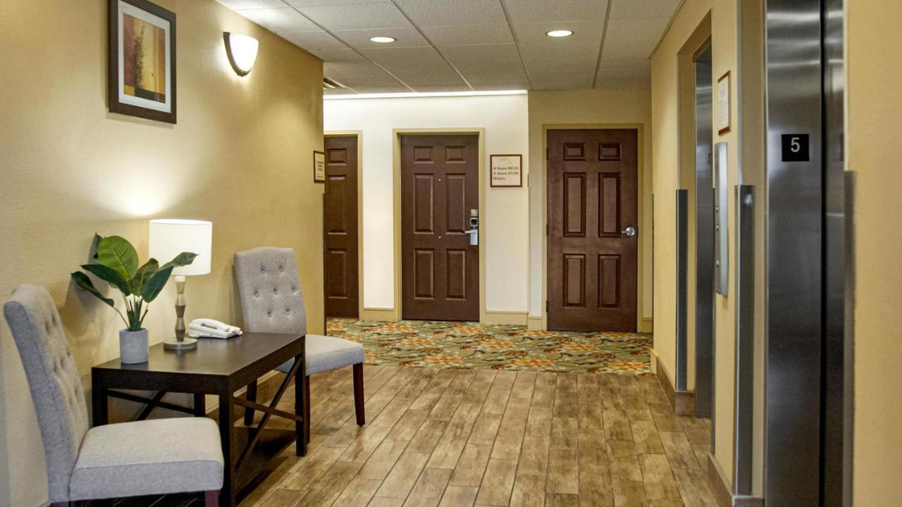 Hotel Galleria Palms Orlando - Free Theme Park Shuttles