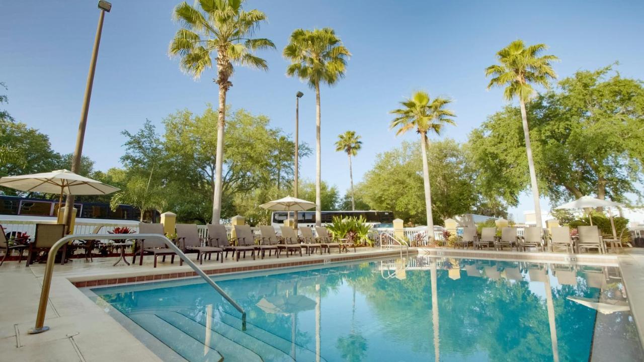 Hotel Galleria Palms Orlando - Free Theme Park Shuttles 3*