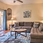 Sunny Davenport Townhome With Resort Amenities!