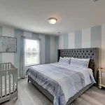 Prime Resort Villa With Pool Less Than 10 Mi To Disney World
