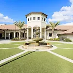 Champion Gates 8Bed Cinema Room