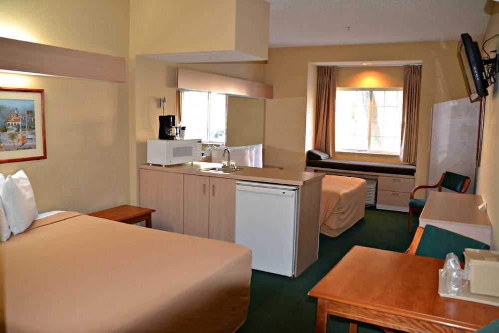 Baymont By Wyndham Orlando-international Dr-universal Blvd Hotel Orlando