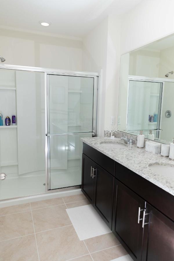 Marvelous With South Facing Pool And Themed Bedrooms Close To * Davenport